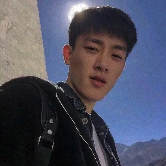 屠娜宏豪