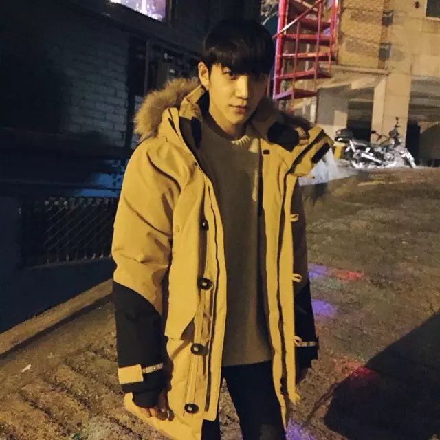 长孙胜鸣琛
