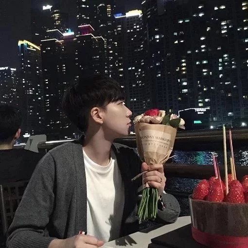符楠晨玲