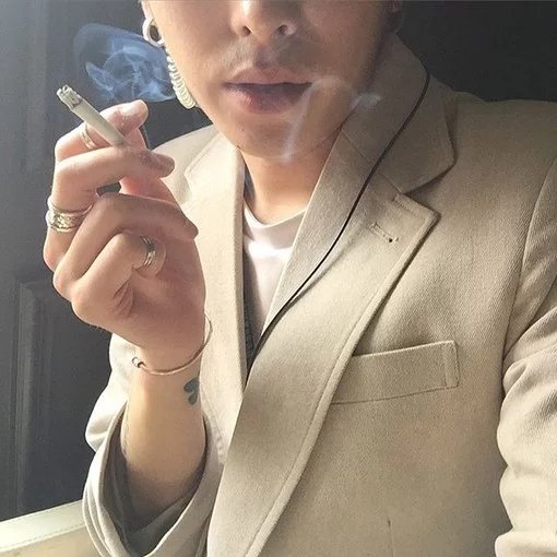 终媛紫思
